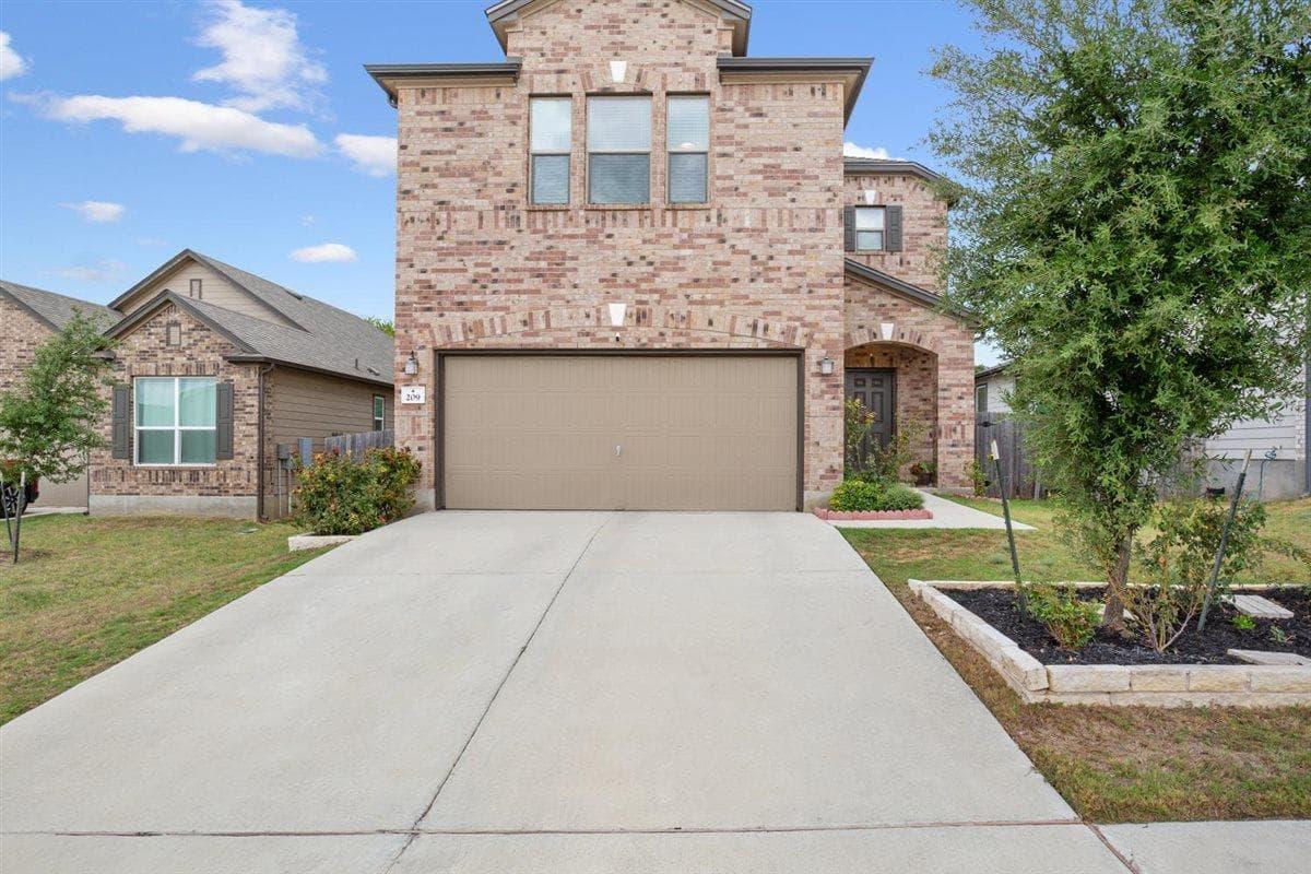 209  Bougainvillea Loop