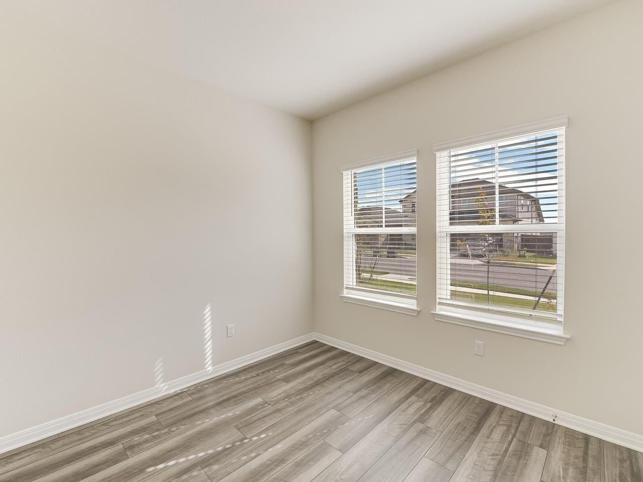 631  Wild Spur Ln   photo 2