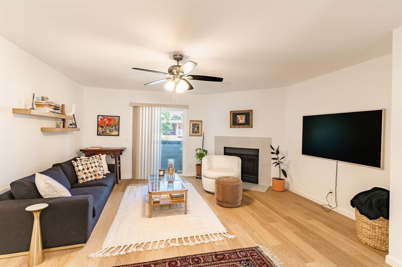 903  Romeria Dr  #203 photo 5