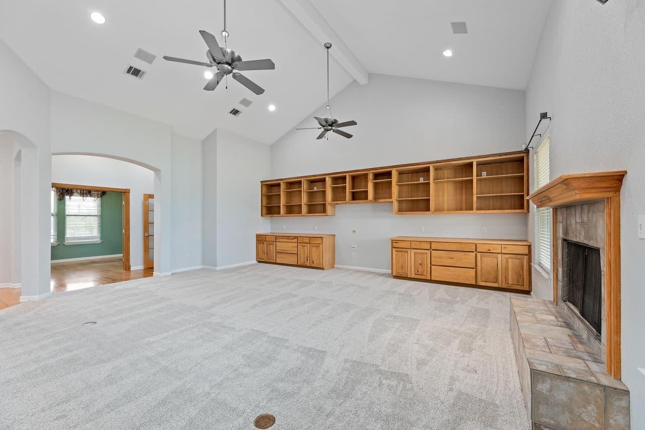 221  Mustang Mesa None photo 6