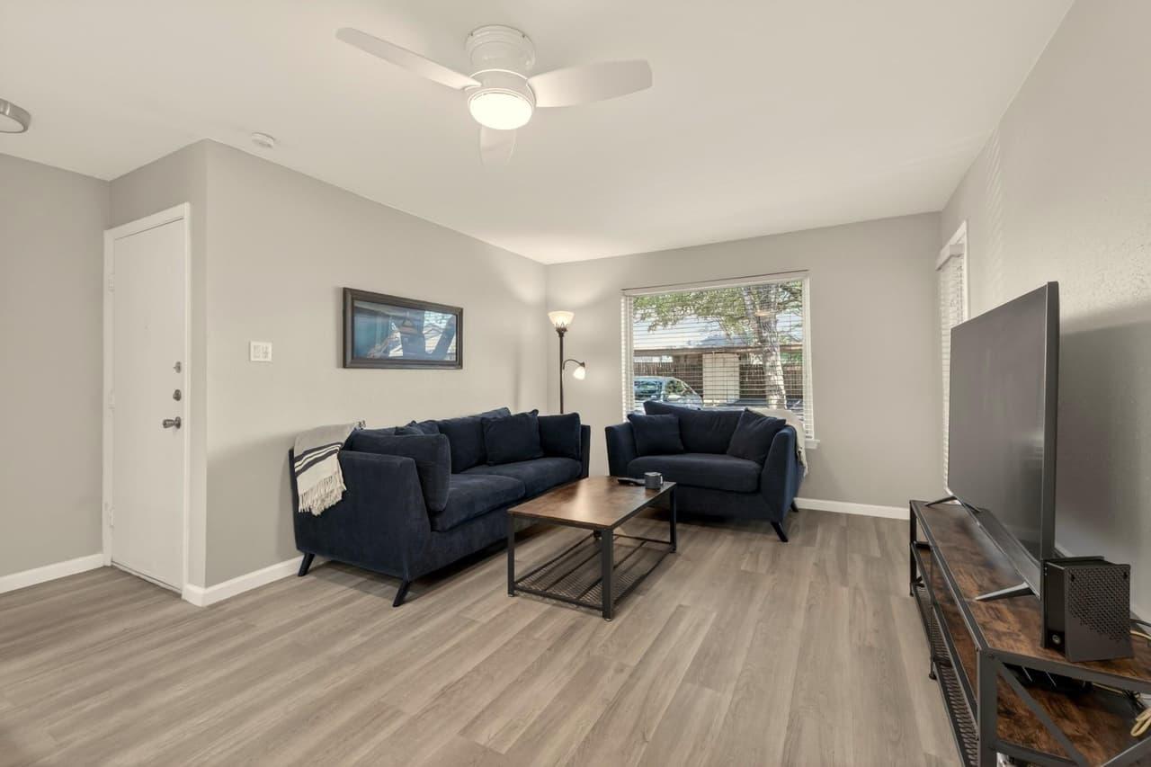 8210  Bent Tree Rd  #116 photo 3