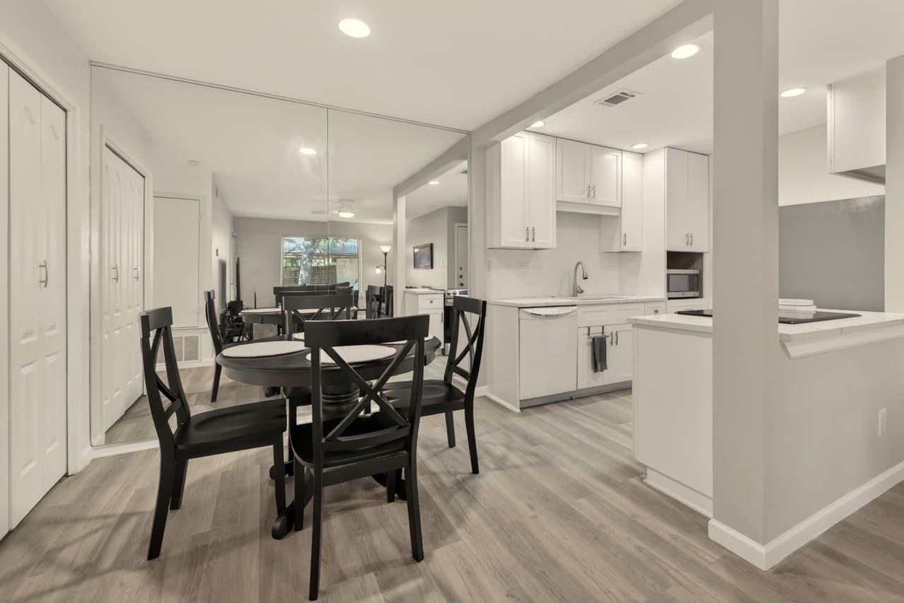 8210  Bent Tree Rd  #116 photo 4