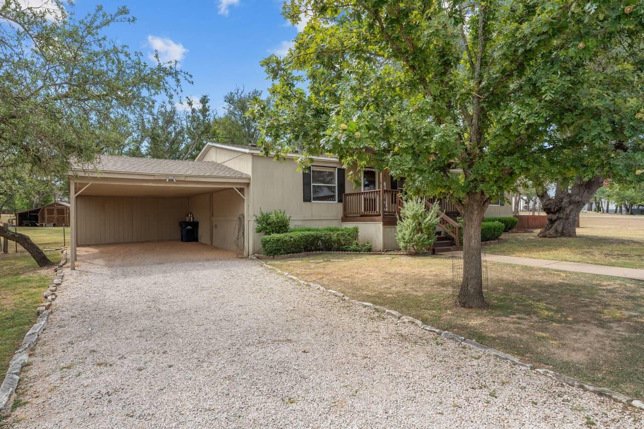 101  Creedmore Dr photo 3