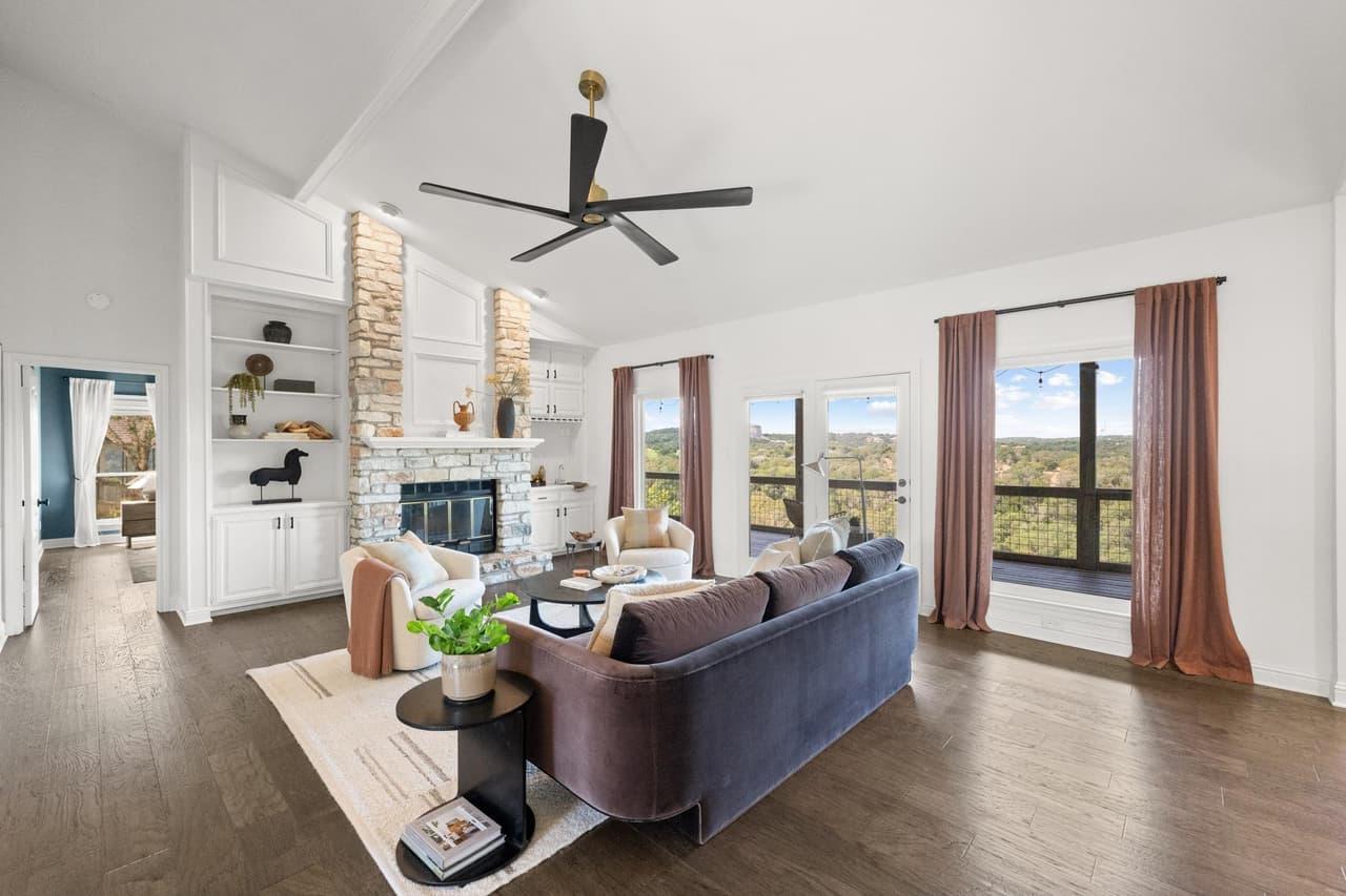 1528  Ben Crenshaw Way photo 4
