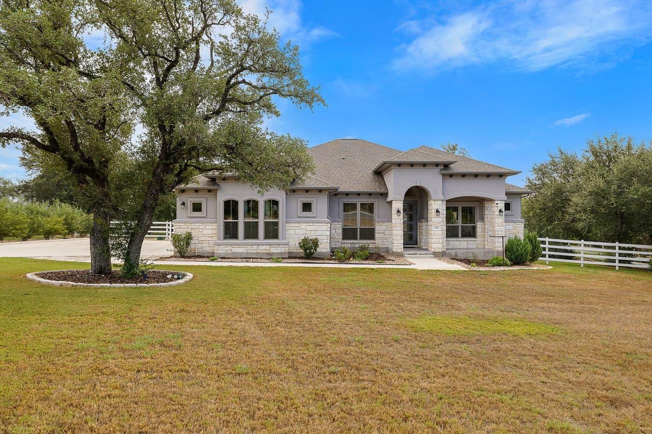 128  Stag Leap Ct photo 3