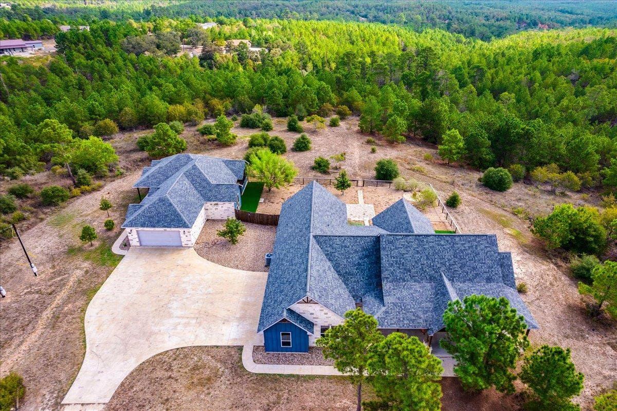 355  McAllister Rd