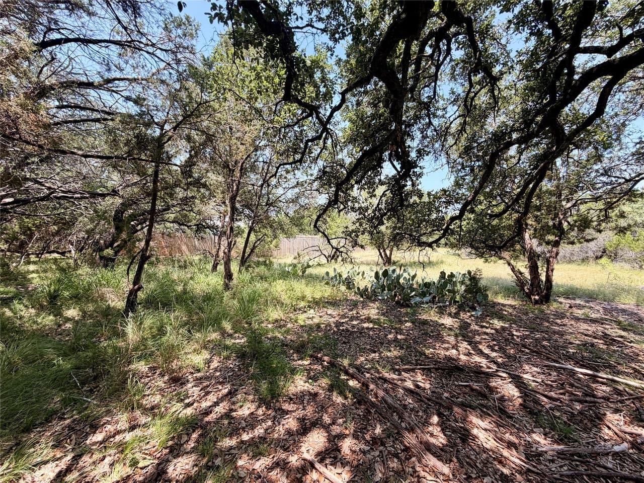 21807  O'Henry Ave photo 4
