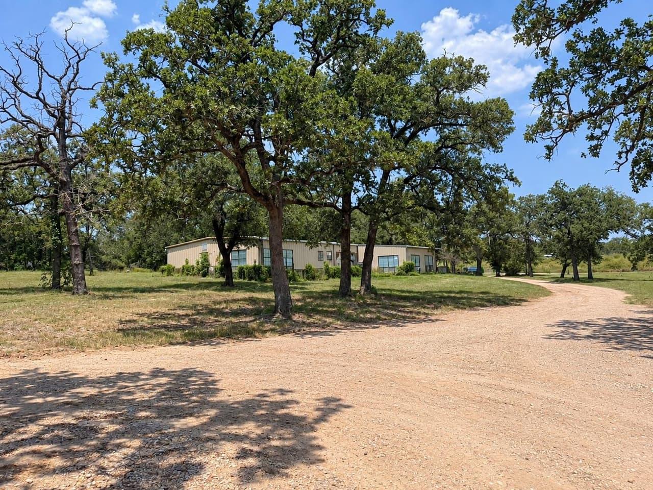 1045 W SH 71 Hwy photo 5