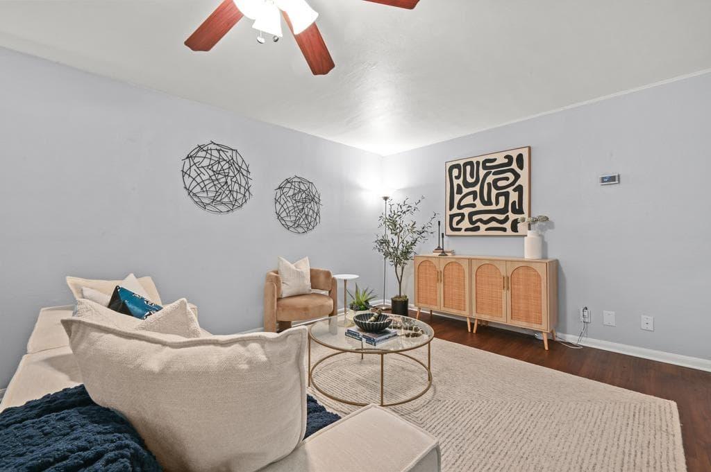 1240  Barton Hills Dr  #116 photo 5
