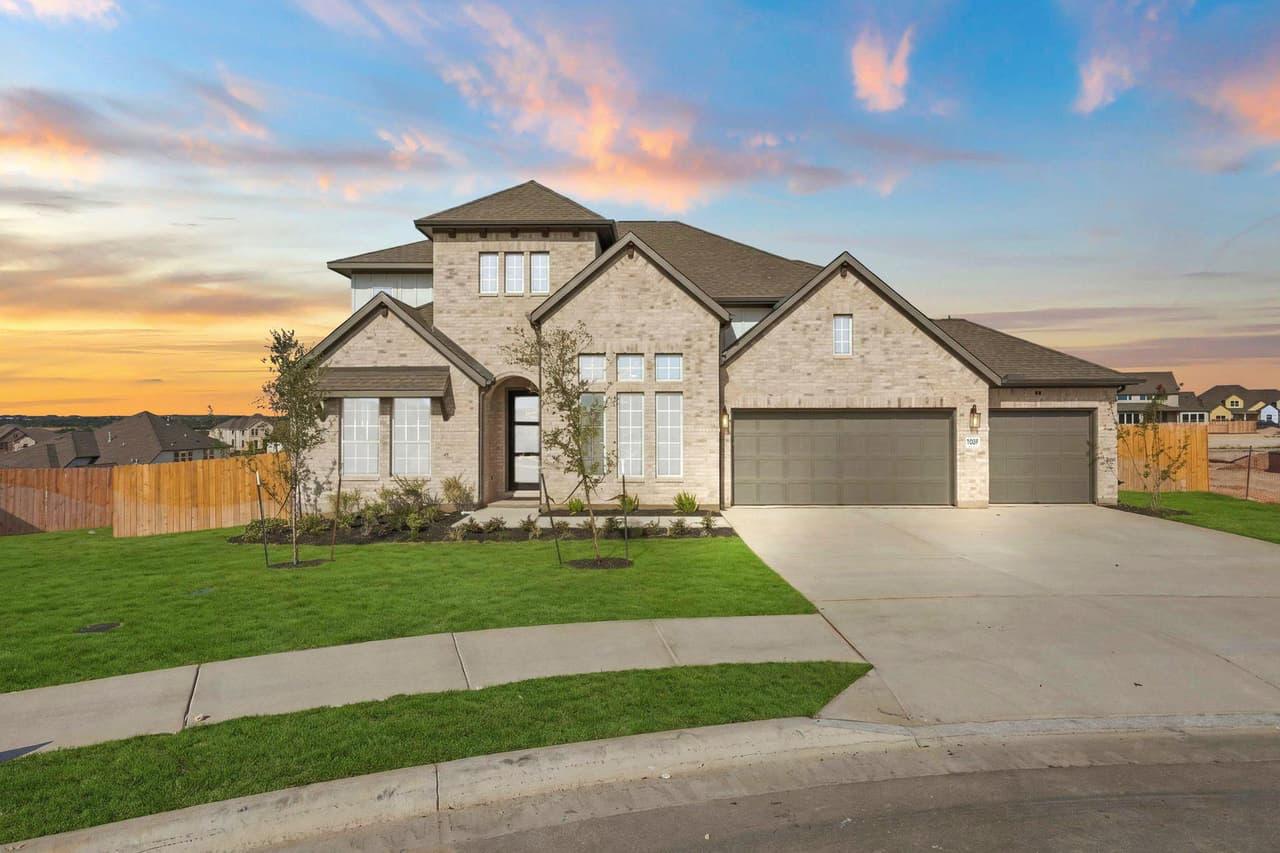 100  Uphill Dr