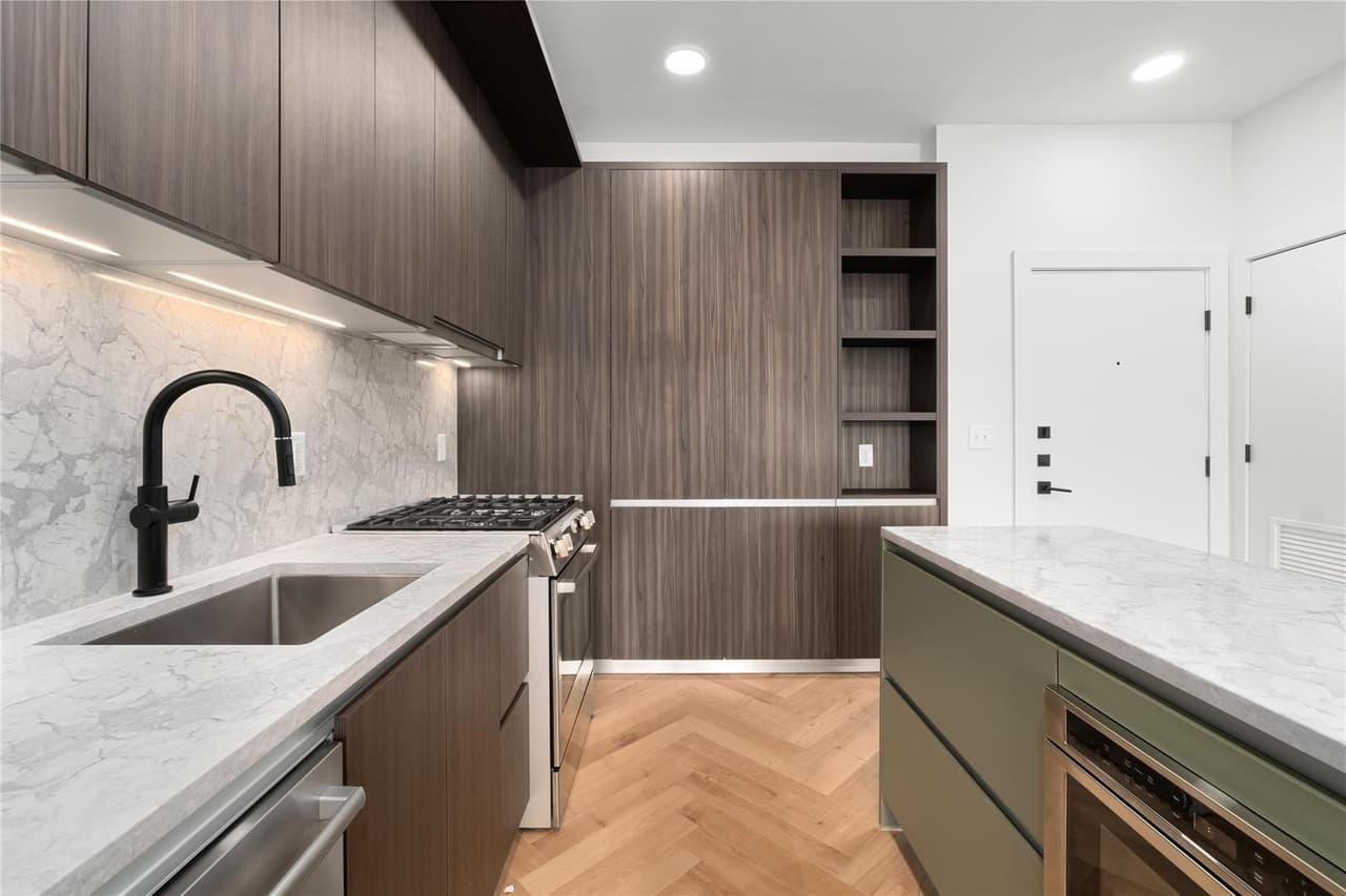 2209 S 1st St  #311 photo 2