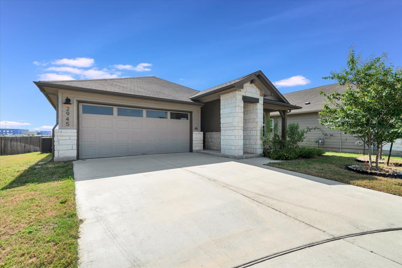 2945  Mill Run Bnd