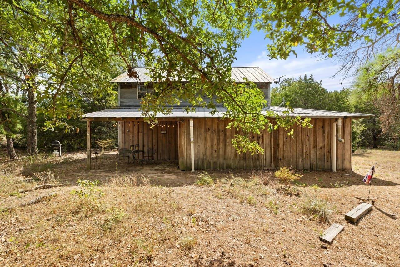 242  Cody Ln photo 3