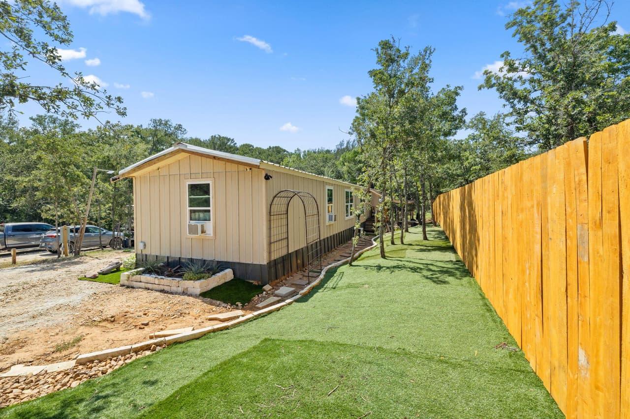 215  Sayers Dr photo 4