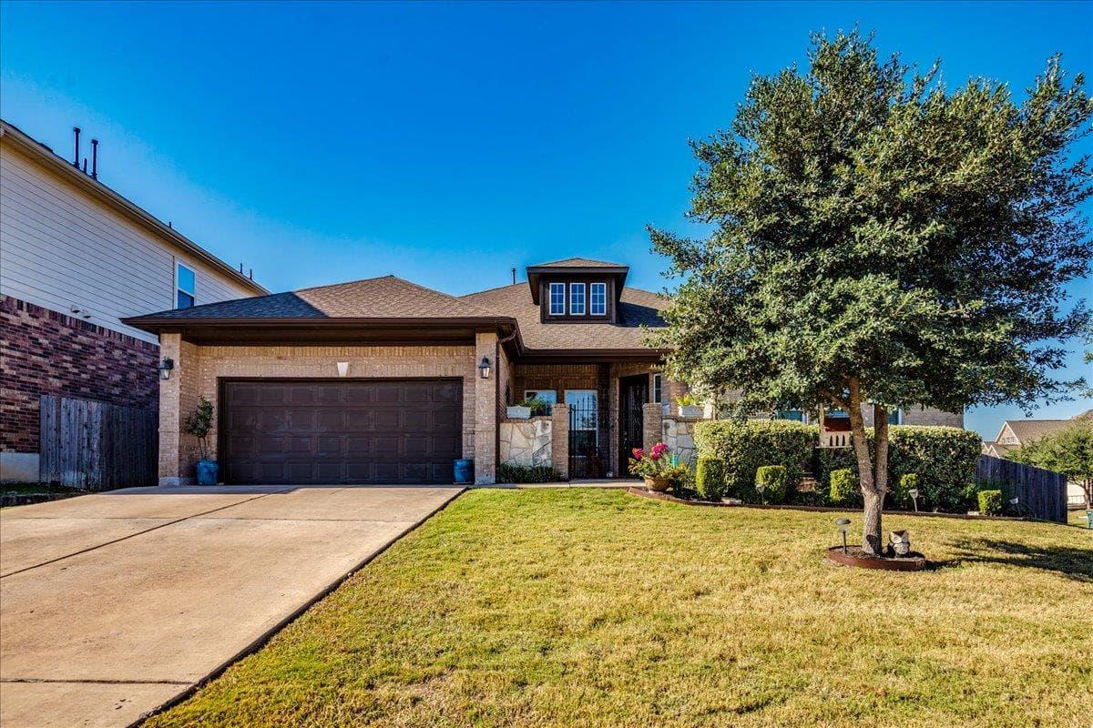 422  Betony Loop