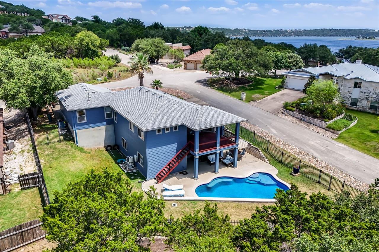 3000  Constitution Dr