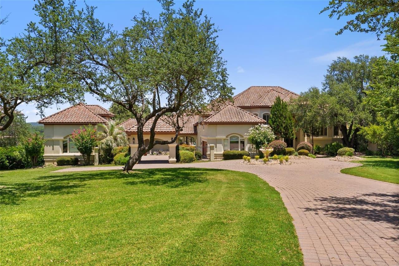 2901  Cliff Pt photo 2