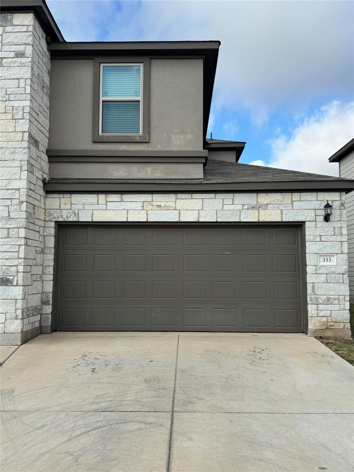 333  Capstone Rd