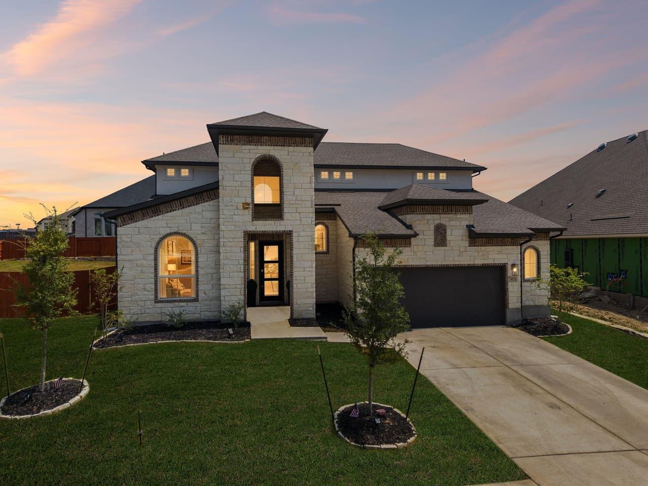 471  Diamondleaf Dr