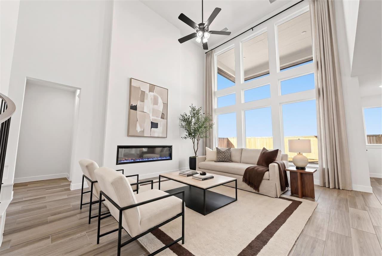 7401  Desert Needle Dr photo 3