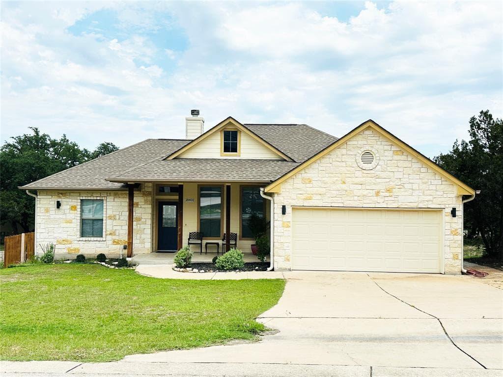 18401  Lakeland Dr