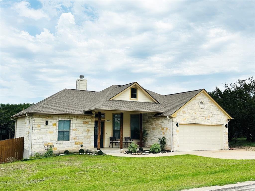 18401  Lakeland Dr photo 3