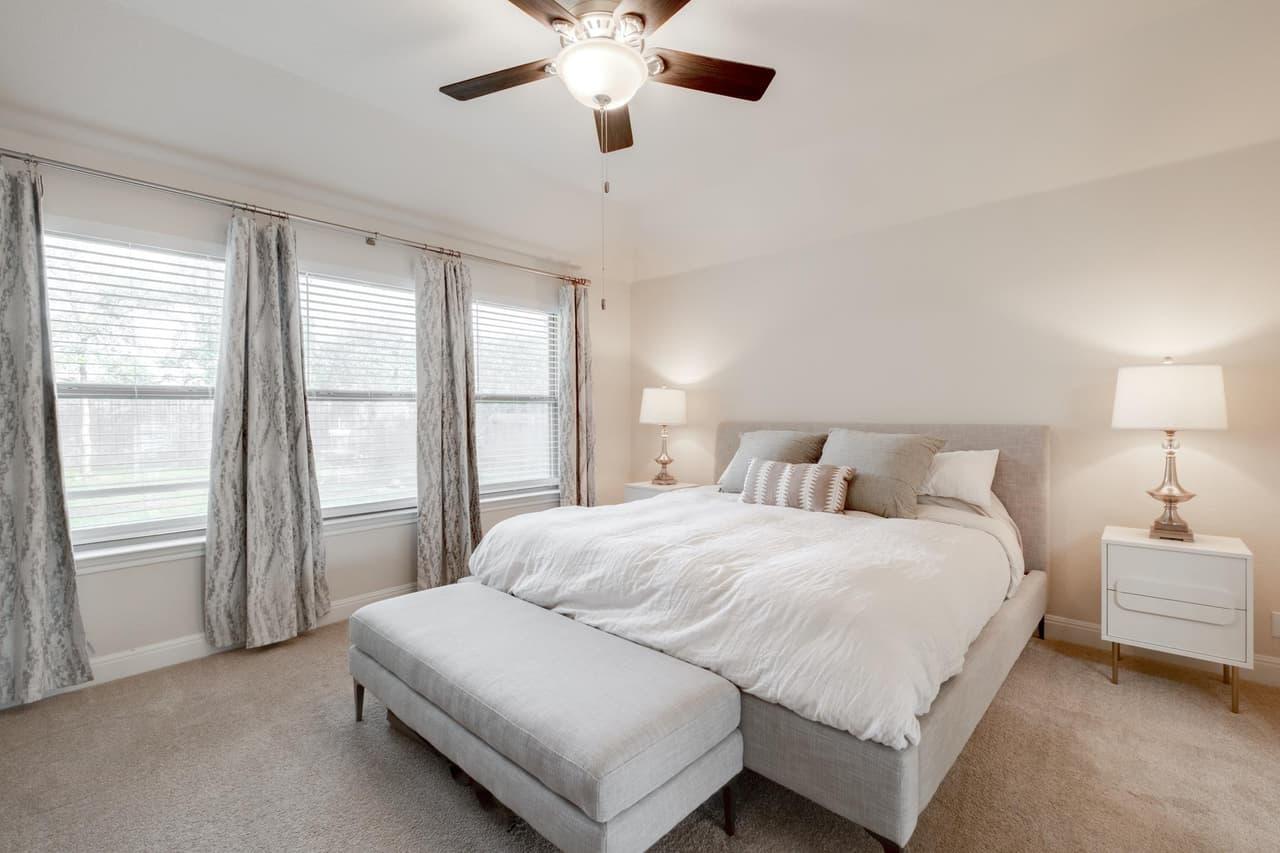 823  Lone Star Dr photo 6