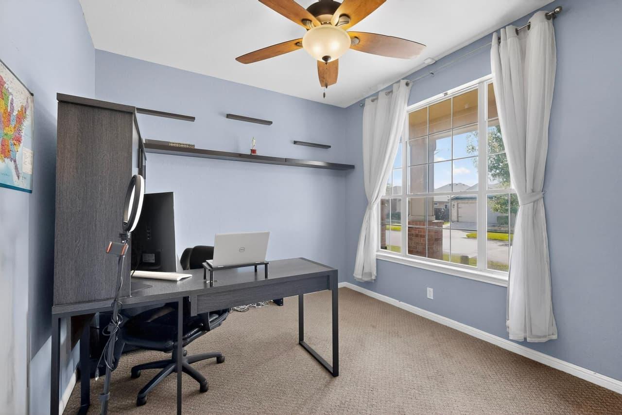 19121  Mangan Way photo 6