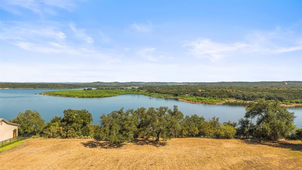 26216  Countryside Dr photo 6