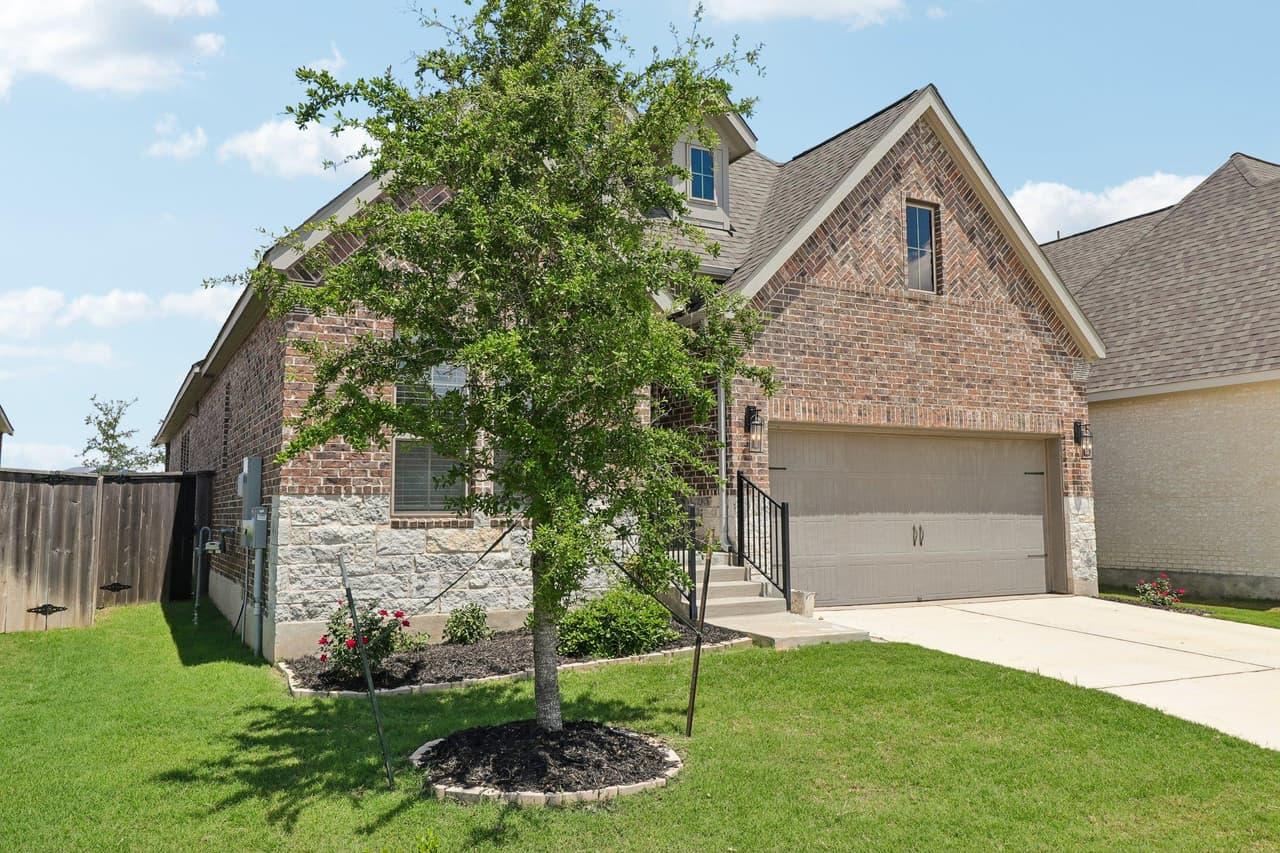 112  Chinaberry Bnd photo 5