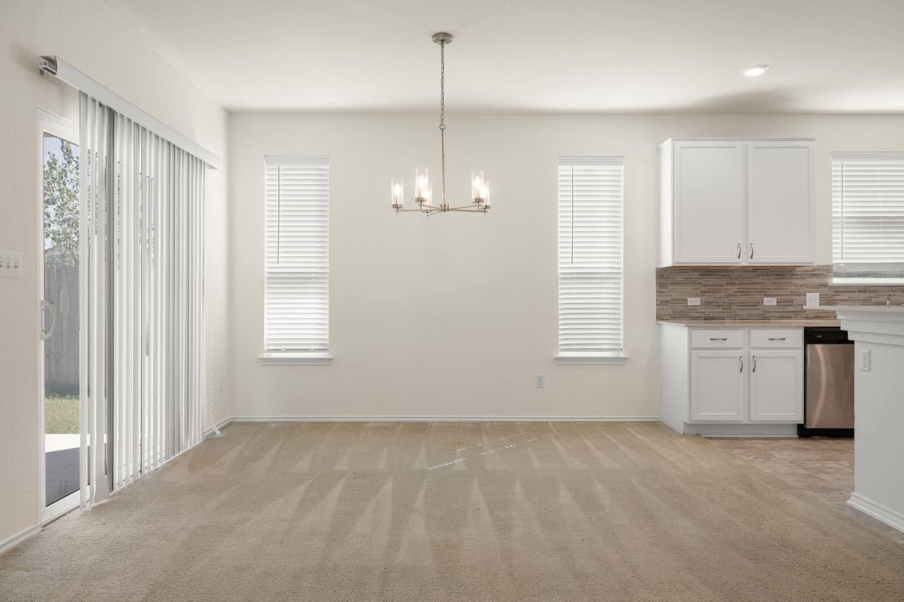 404  Lynwood Gold Way photo 6