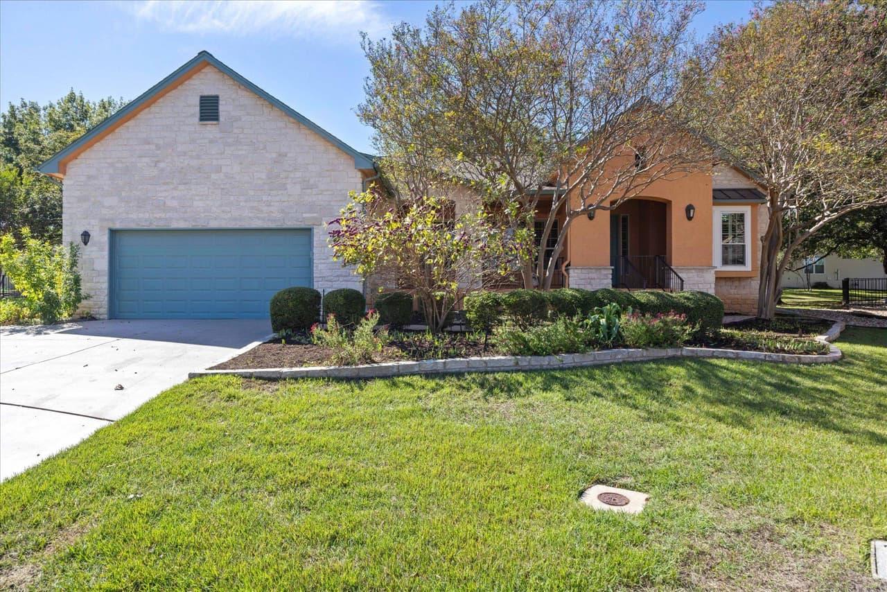 107  Mulberry Cir photo 2