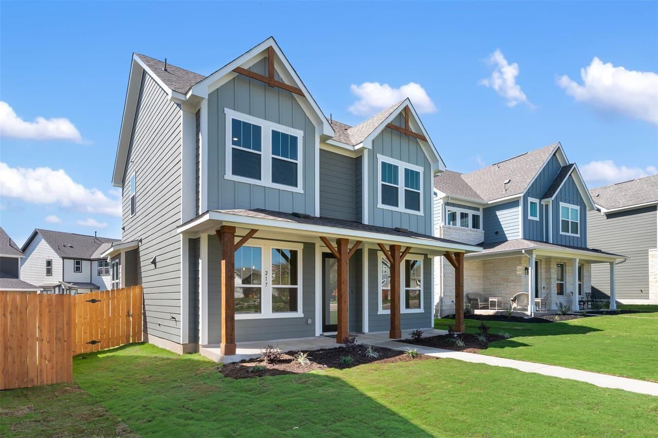 437  Carr Dr