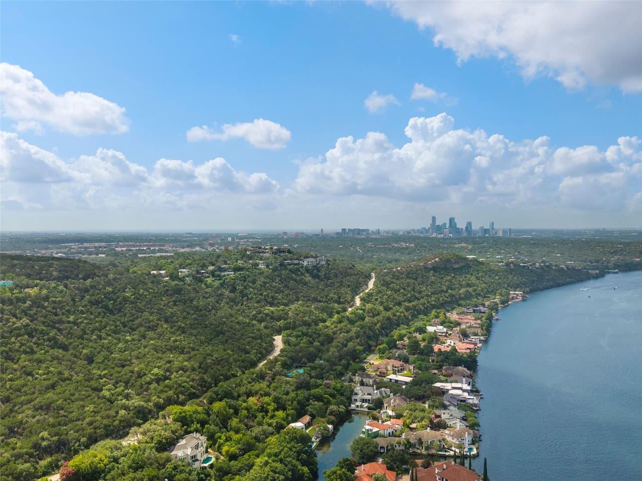 4323  Mt Bonnell Rd