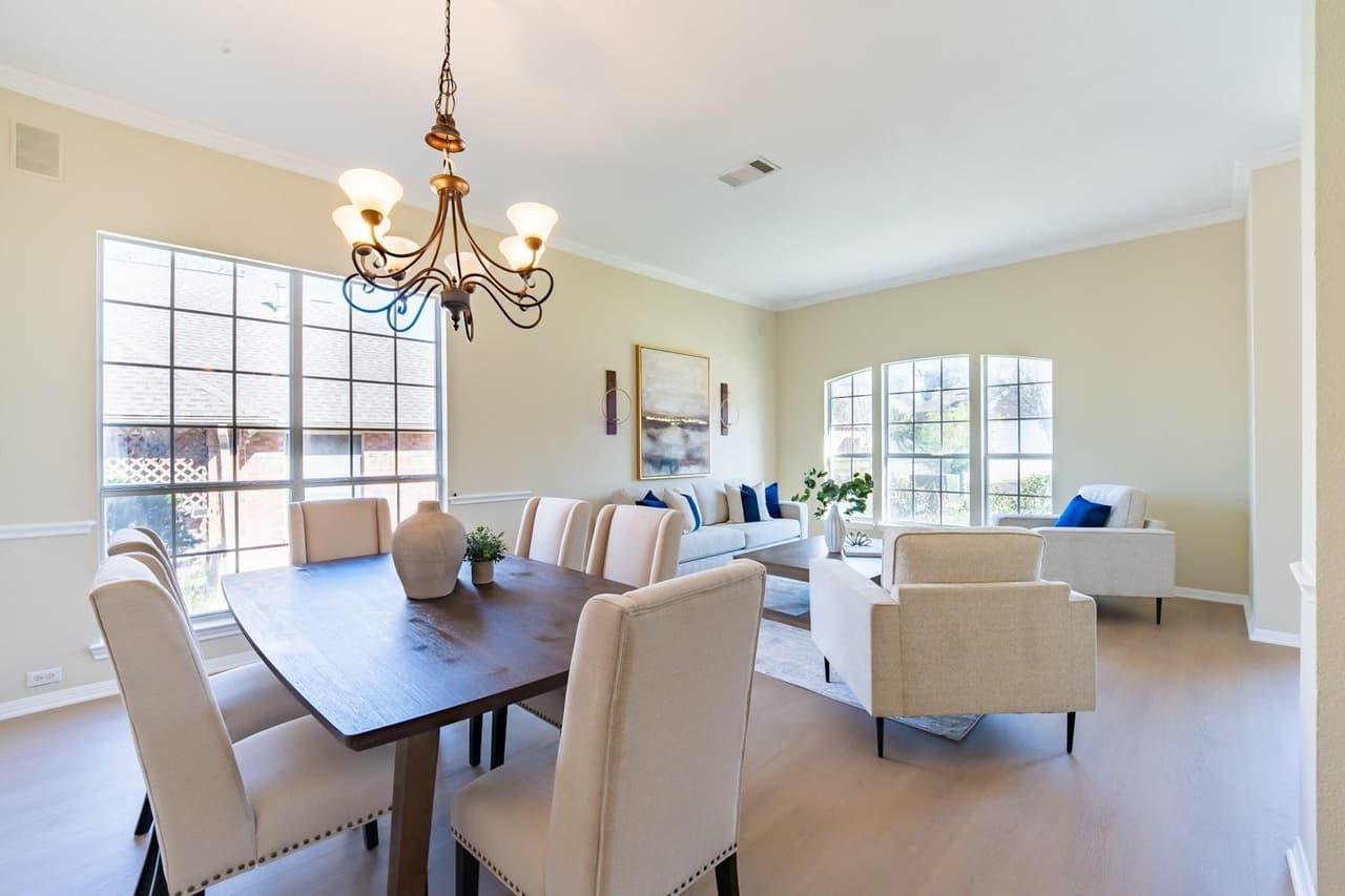 10204  Andora Dr photo 2