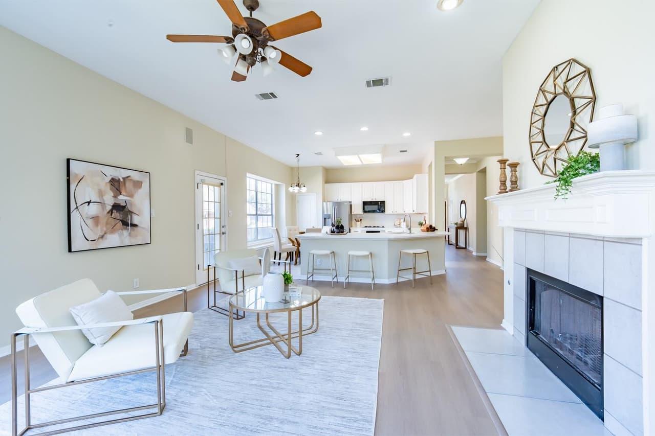 10204  Andora Dr photo 5