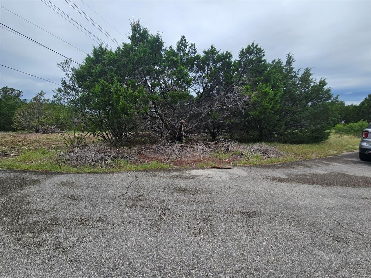 6802  Cedar Ridge Cir photo 4