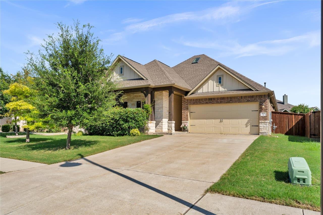113  Mindy Way photo 4