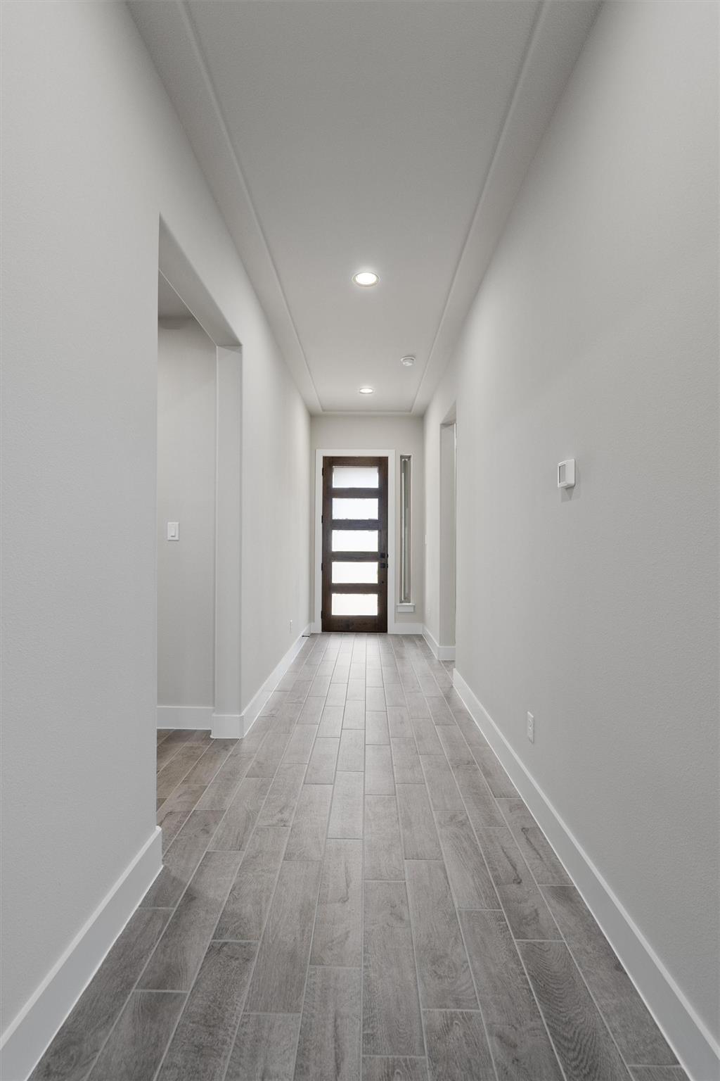 212  Scenic Hills Cir photo 3