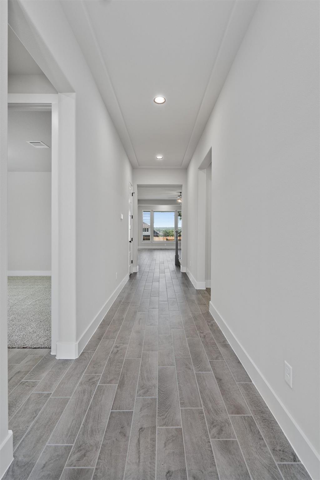 212  Scenic Hills Cir photo 4