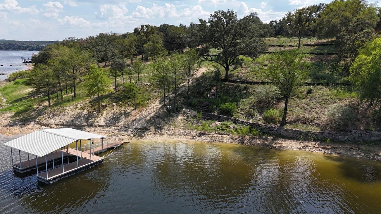1015-1017  Lake Shore Lot 72&73 Dr photo 5