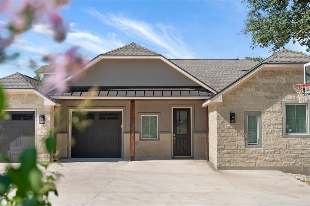21203  Kiowa Cv photo 2