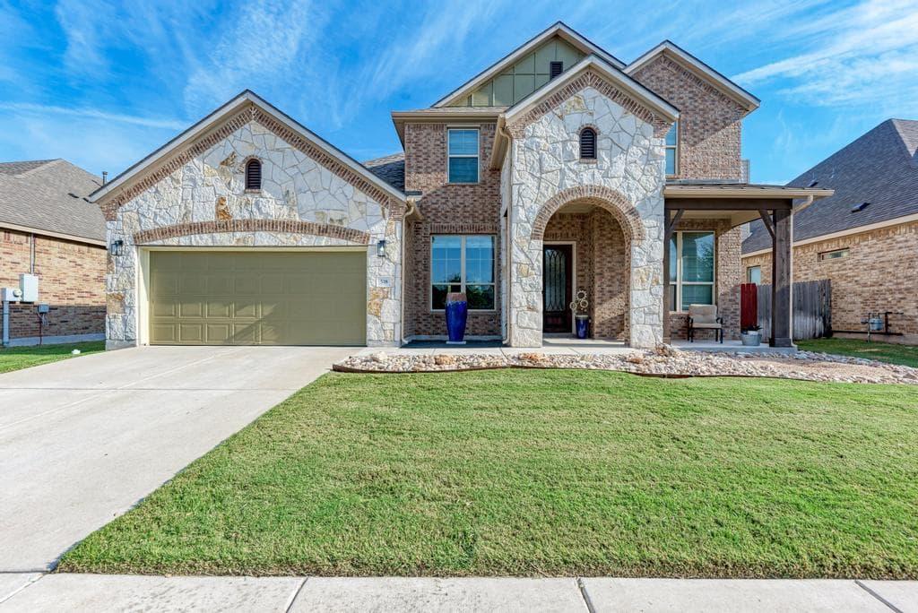 518  Rosedale Blvd photo 2
