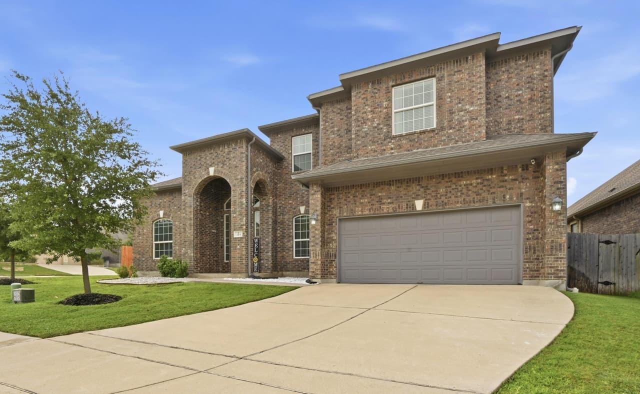 344  Betony Loop