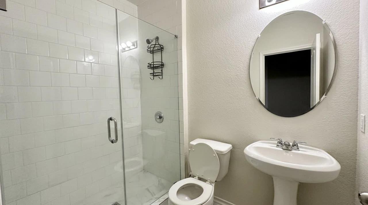 404  Purple Heart Dr photo 6