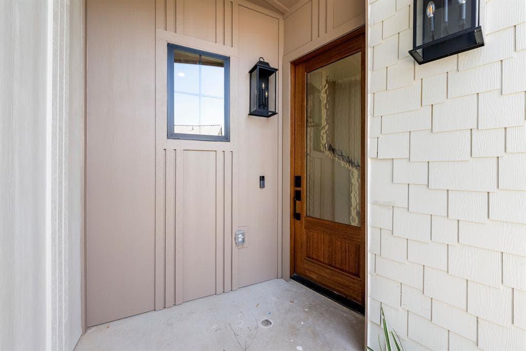 5607  Tura Ln  #2 photo 3