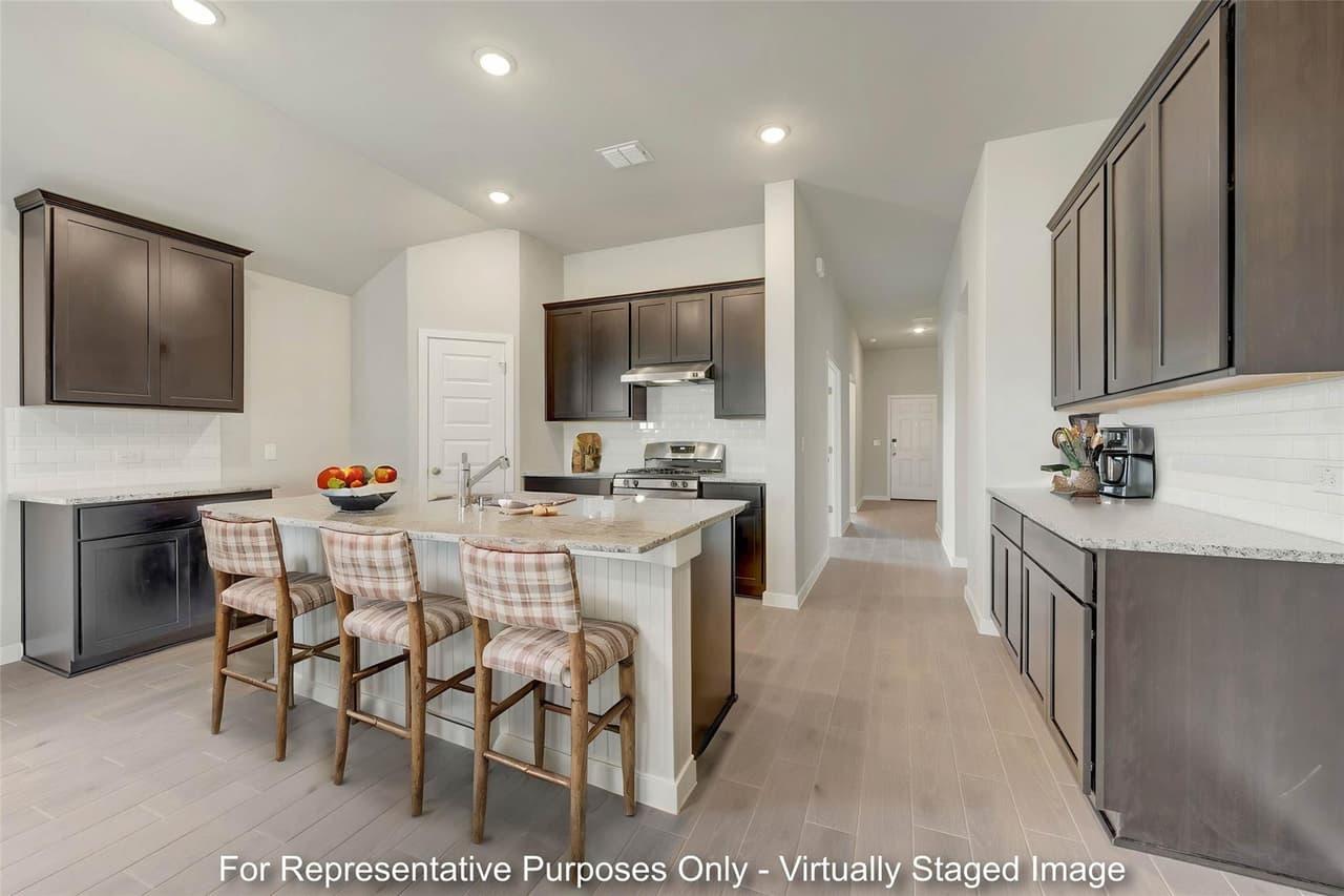 10116  Majestic Hawk Way photo 3