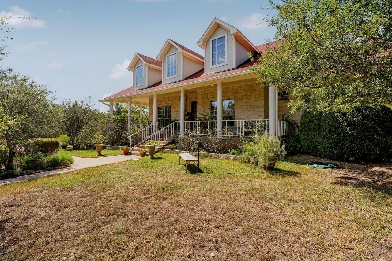 15420  Fox Run Dr