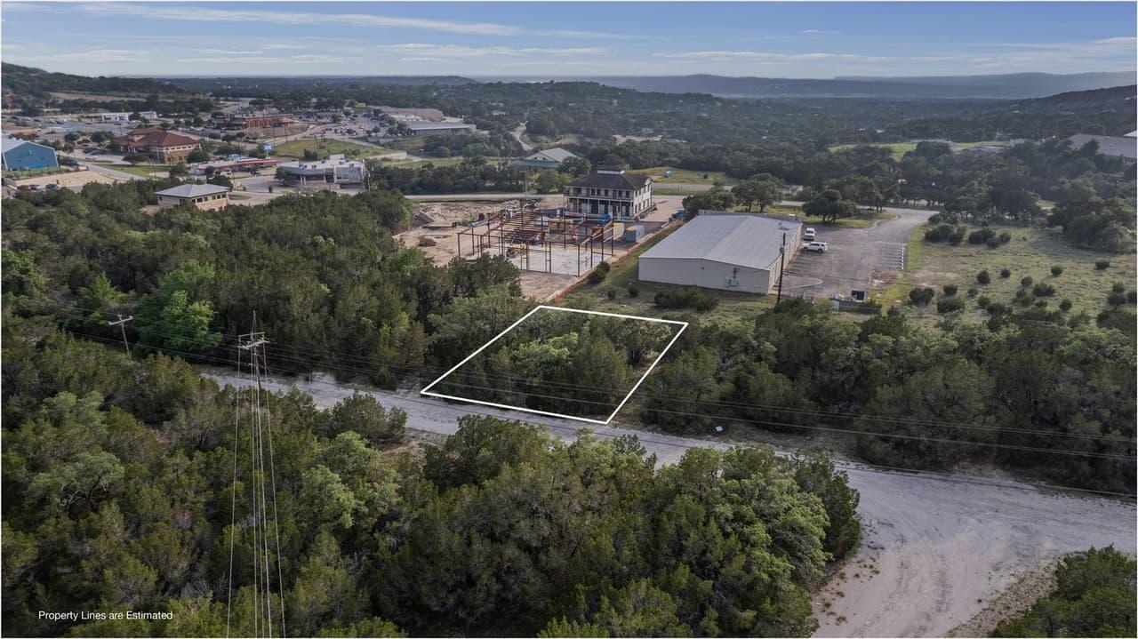 8106  Arapaho Trl photo 6