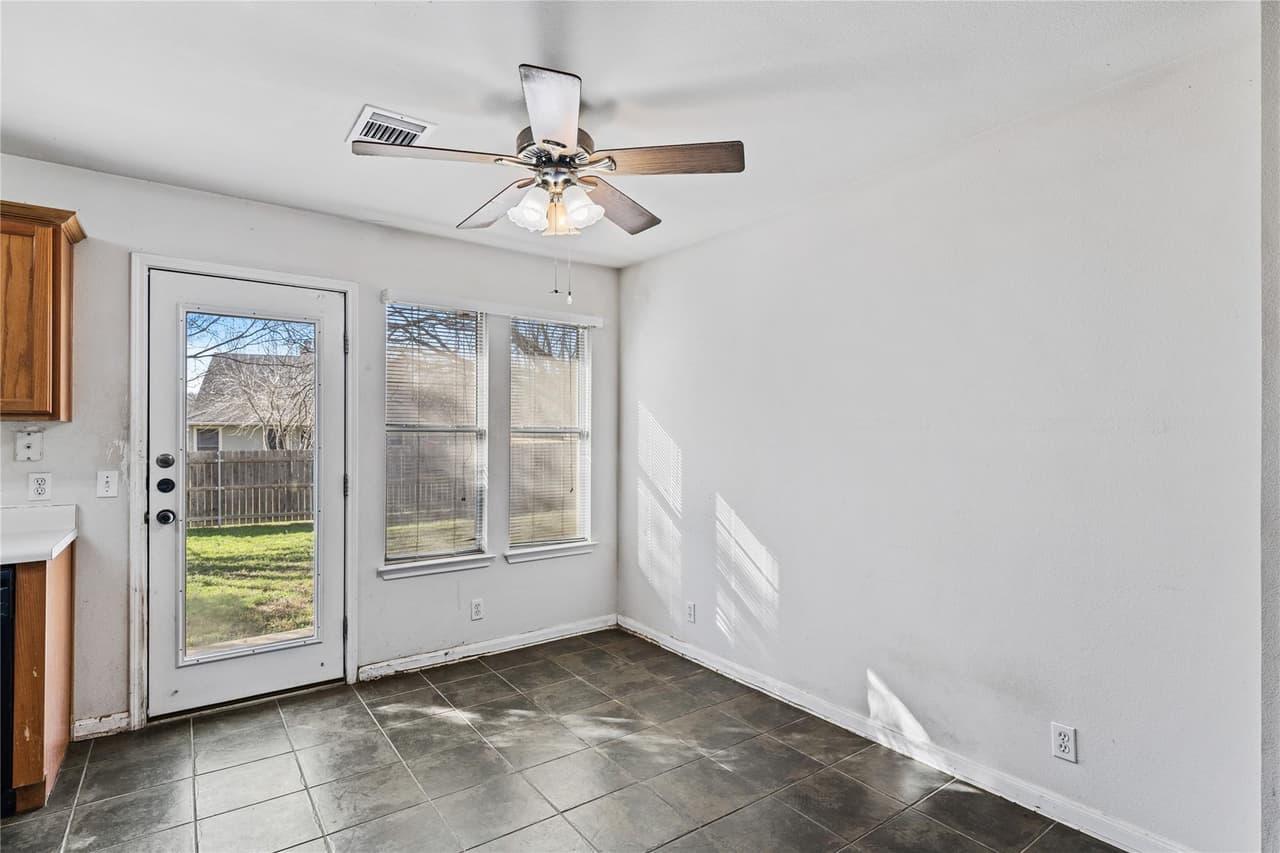 600  Tobin Dr photo 5